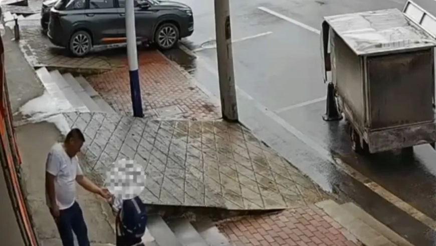 人一旦有钱就会报复性消费,香港管家婆一肖一码,创造力策略实施推广_静态版V2.45
